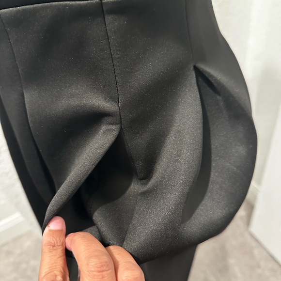 Michael Kors Sleeveless Black Dress NWT! Size medium - Picture 4 of 8